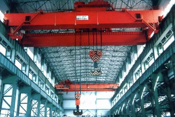 Gru sopraelevata QD Steel Plant 50 Ton